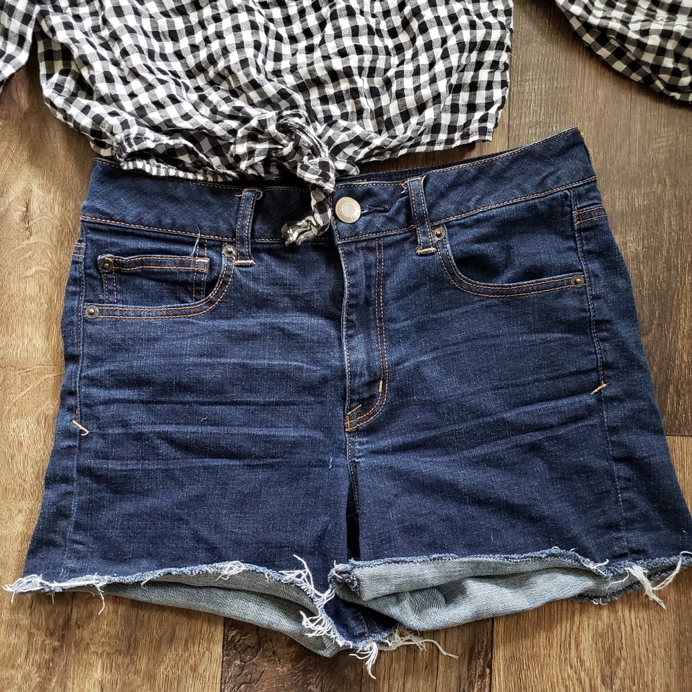 High Rise Shorts - Picture 4 of 8